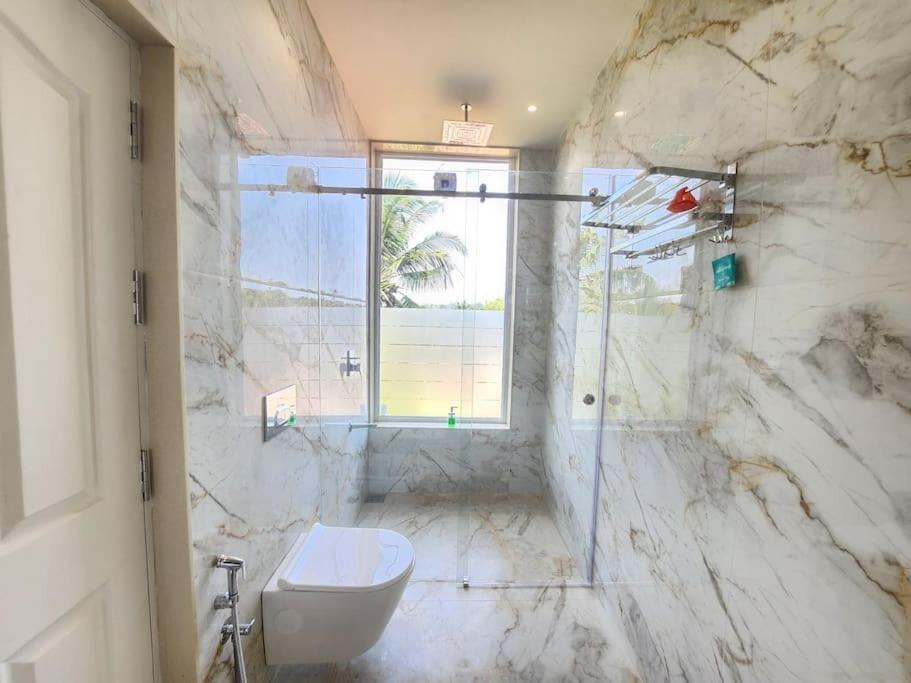 Gulzar 2Bhk Service Apartment, Kannúr Kültér fotó